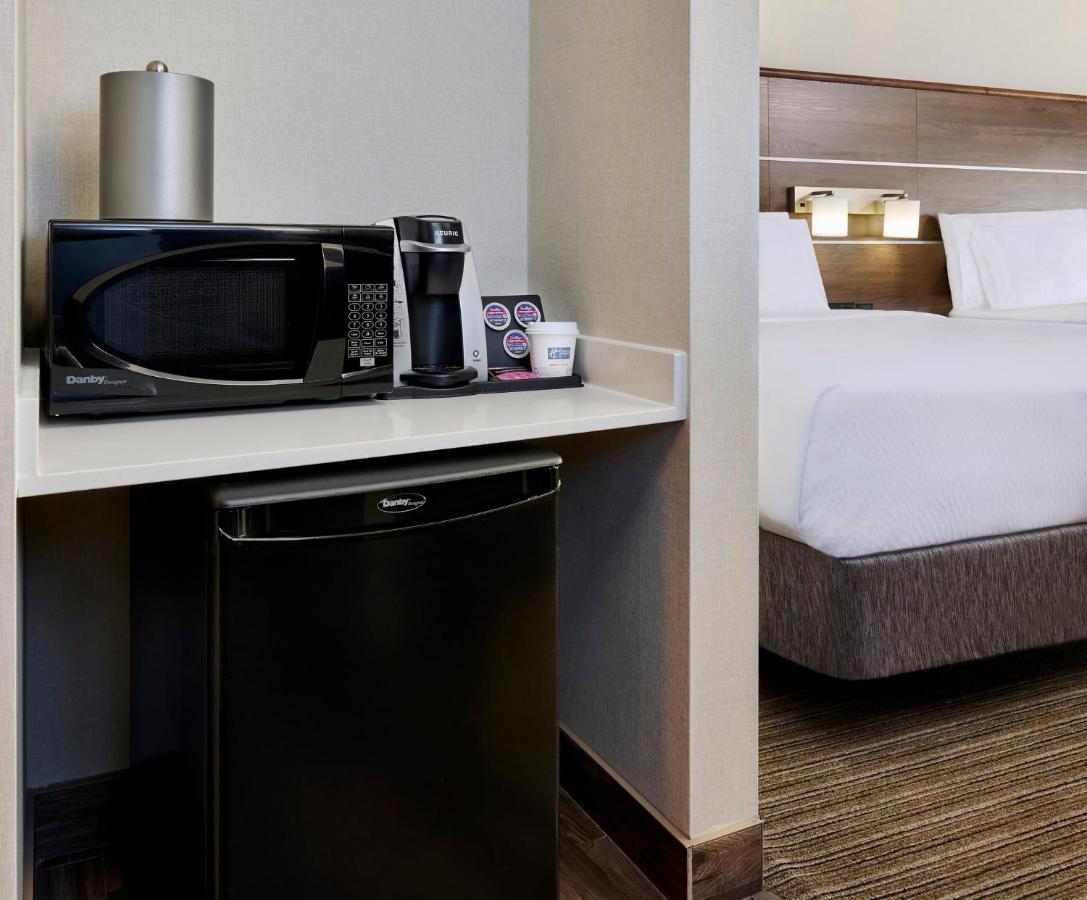 Holiday Inn Express & Suites - Brantford By Ihg Ngoại thất bức ảnh